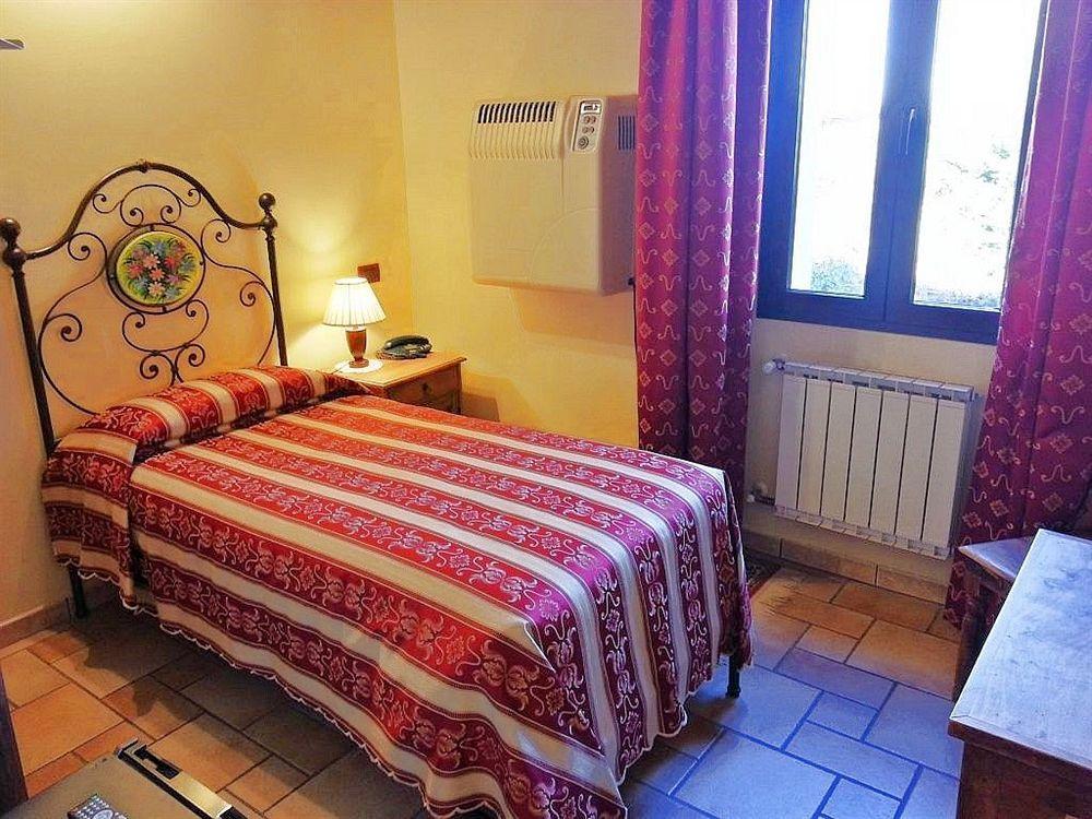 Vigarano Mainarda Hotel Antico Casale المظهر الخارجي الصورة