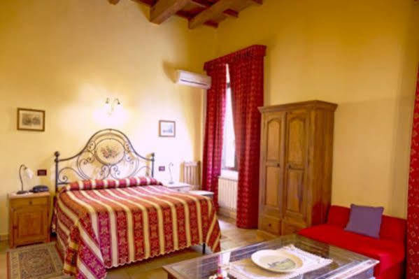 Vigarano Mainarda Hotel Antico Casale المظهر الخارجي الصورة