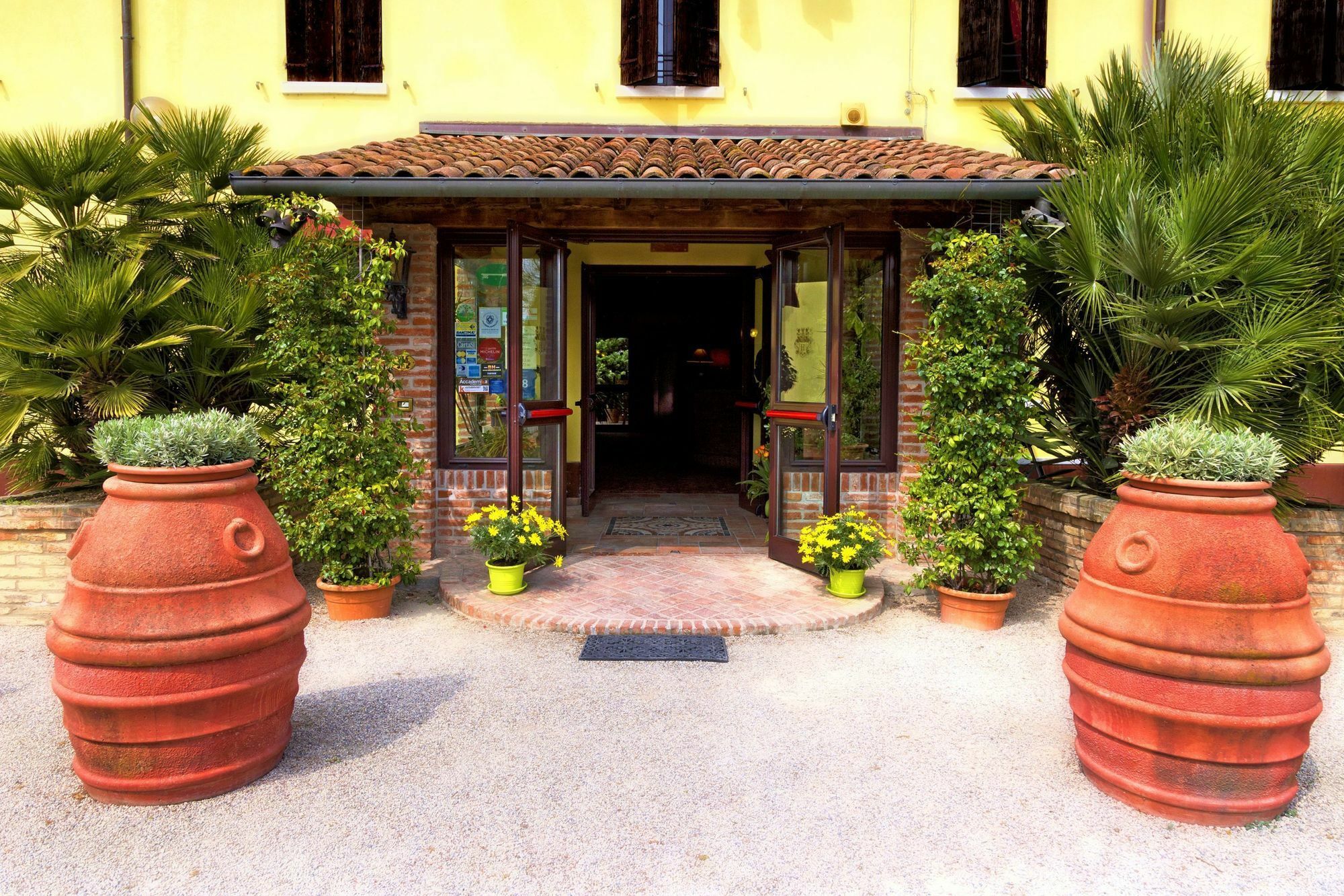 Vigarano Mainarda Hotel Antico Casale المظهر الخارجي الصورة